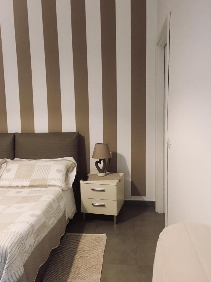 Affittacamere E Appartamenti - Rent Rooms And Apartments Le Camere Nel Corso - Adults Only 라스페치아 외부 사진
