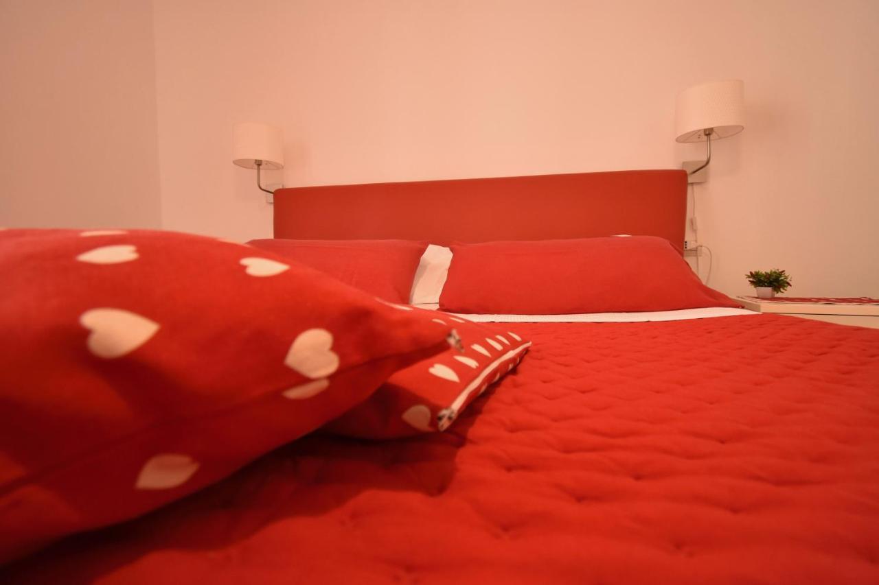 Affittacamere E Appartamenti - Rent Rooms And Apartments Le Camere Nel Corso - Adults Only 라스페치아 외부 사진