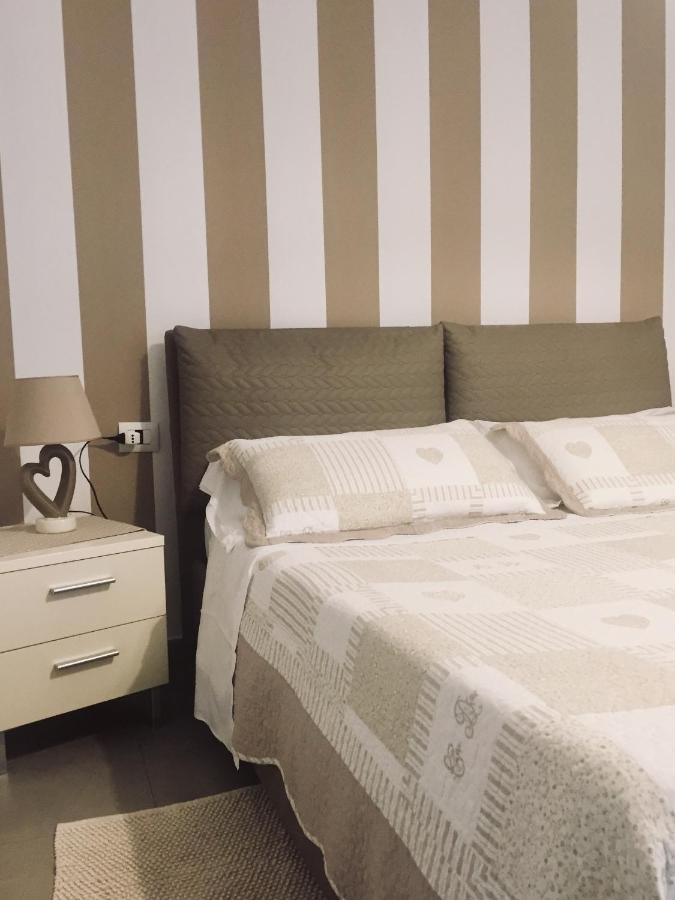 Affittacamere E Appartamenti - Rent Rooms And Apartments Le Camere Nel Corso - Adults Only 라스페치아 외부 사진