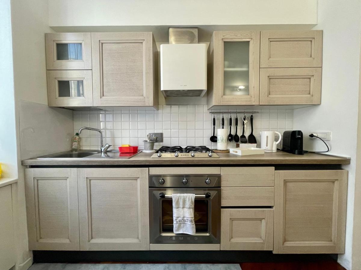 Affittacamere E Appartamenti - Rent Rooms And Apartments Le Camere Nel Corso - Adults Only 라스페치아 외부 사진