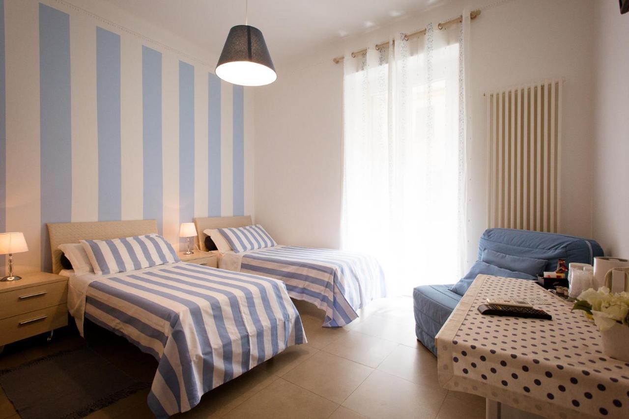 Affittacamere E Appartamenti - Rent Rooms And Apartments Le Camere Nel Corso - Adults Only 라스페치아 외부 사진
