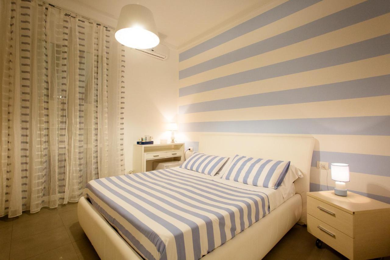 Affittacamere E Appartamenti - Rent Rooms And Apartments Le Camere Nel Corso - Adults Only 라스페치아 외부 사진